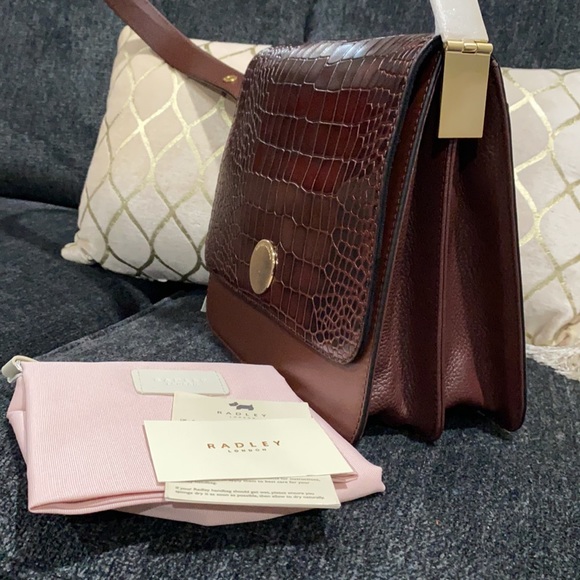 Radley London Porter Street Medium Shoulder Bag - Picture 8 of 16